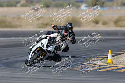 media/Mar-24-2025-Moto Forza (Mon) [[57ce5c5cff]]/2-Intermediate Group/Session 2 Turn 11/